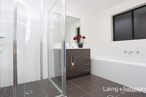 Property photo of 22 Stringybark Street Ropes Crossing NSW 2760