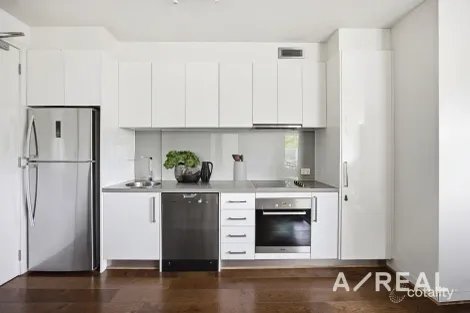 Property photo of 13/646 Toorak Road Toorak VIC 3142