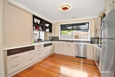 Property photo of 50 Yerrawa Drive Watsonia VIC 3087