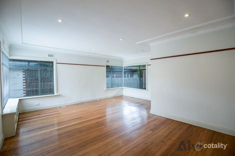 Property photo of 28 Wicklow Street Ormond VIC 3204