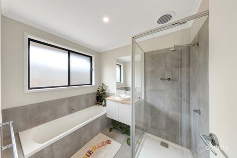 Property photo of 9 Gat Sing Way Dennington VIC 3280