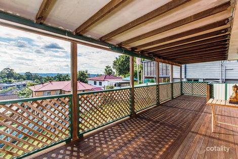 Property photo of 40 Newbold Road Macquarie Hills NSW 2285
