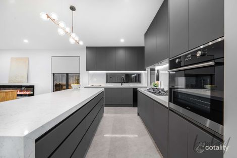 Property photo of 26 Poyner Circuit Mickleham VIC 3064