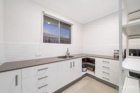 Property photo of 41 Benham Avenue Kallangur QLD 4503