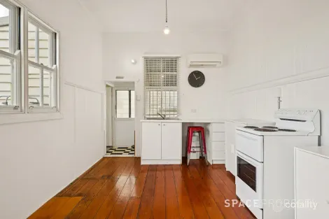 Property photo of 112 Latrobe Terrace Paddington QLD 4064