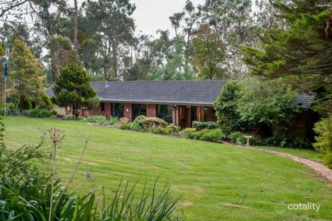 65 Avon Rd, Avonsleigh, VIC 3782