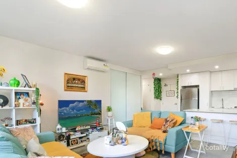 Property photo of 2/93 Nuwarra Road Moorebank NSW 2170