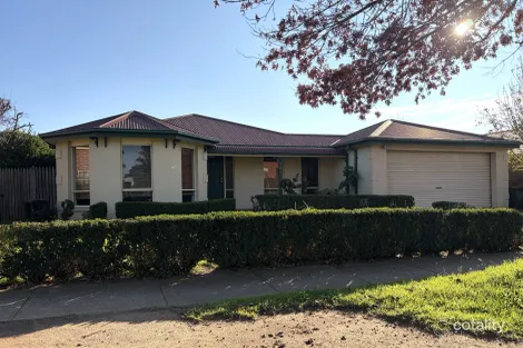 Property photo of 7 Conquest Drive Werribee VIC 3030