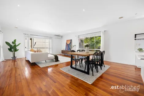 Property photo of 9 Dunstan Road Point Cook VIC 3030