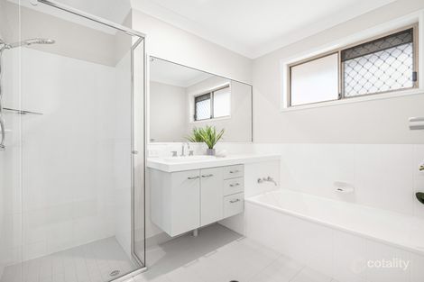 Property photo of 24 Gardenia Drive Birkdale QLD 4159