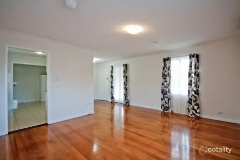 Property photo of 43 Wedgetail Street Inala QLD 4077