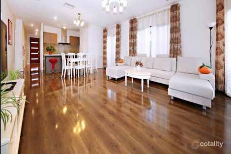 Property photo of 16 Heatherbell Avenue Point Cook VIC 3030