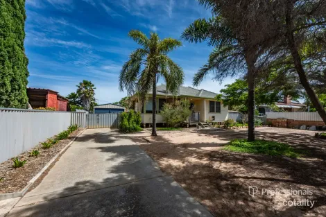 10 Lantana St, Rangeway, WA 6530