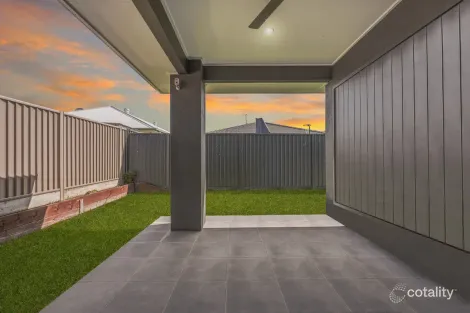 Property photo of 45 Splendid Parade Narangba QLD 4504