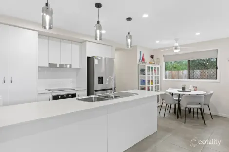Property photo of 1/8 Bundy Court Pimpama QLD 4209