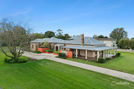 566 Mountain View Rd, Maleny, QLD 4552