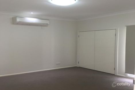 Property photo of 30 Fred Pham Crescent Doolandella QLD 4077