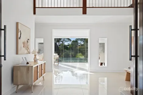 Property photo of 4 Kirralee Drive Robina QLD 4226
