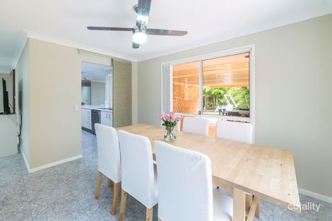 Property photo of 10 Yarraglen Place Parkwood QLD 4214