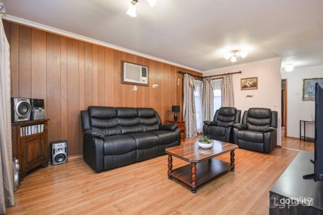 Property photo of 37 Loyola Road Werribee VIC 3030