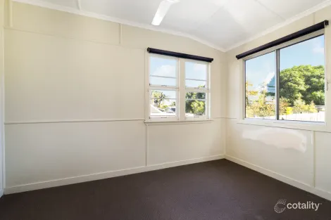 Property photo of 5 Upper Holborn Street Deception Bay QLD 4508