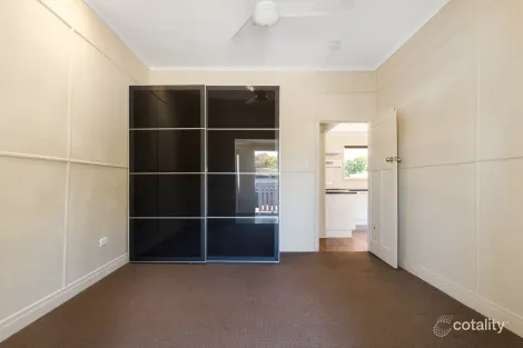 Property photo of 5 Upper Holborn Street Deception Bay QLD 4508