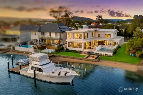 Property photo of 31 Cuttlefish Parade St Huberts Island NSW 2257