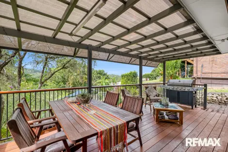 Property photo of 5 Sue Street Burnside QLD 4560