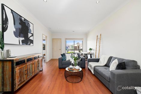 Property photo of 6 Lark Court Werribee VIC 3030