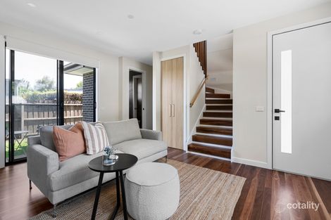 Property photo of 2/99 Crookston Road Reservoir VIC 3073