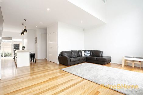 Property photo of 4 Parade Square Maribyrnong VIC 3032