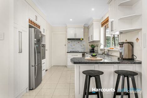 Property photo of 15 Burramine Road Glen Waverley VIC 3150