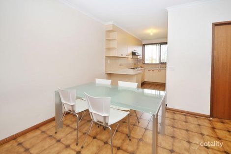 Property photo of 2/6 Adrienne Crescent Mount Waverley VIC 3149