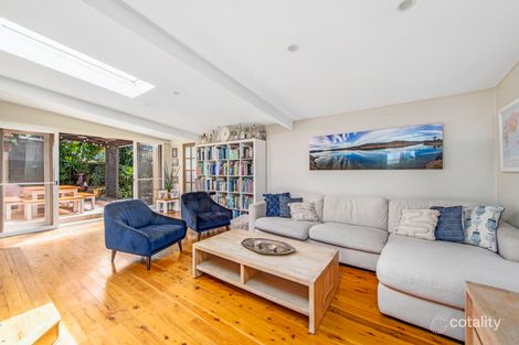 4 Kendal Cres, Wheeler Heights, NSW 2097