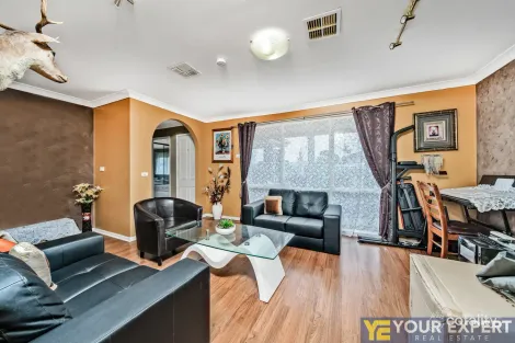 Property photo of 25 Simon Court Hampton Park VIC 3976