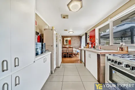 Property photo of 25 Simon Court Hampton Park VIC 3976