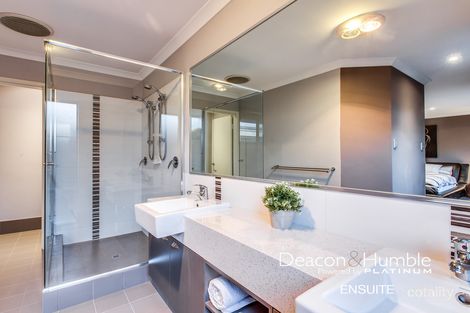 Property photo of 9 Versailles Turn Landsdale WA 6065