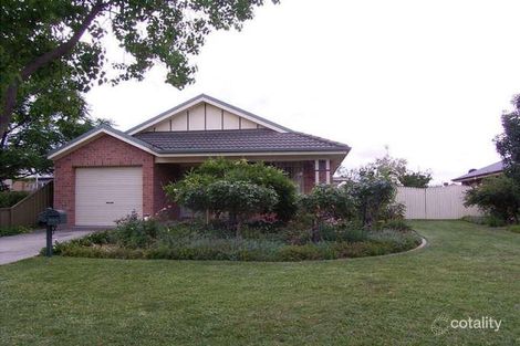 Property photo of 26 Jenny Wren Place East Albury NSW 2640