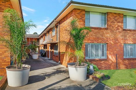 1/12-14 Market St, Moorebank, NSW 2170