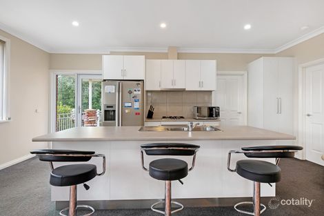 Property photo of 12 Royal Road Croydon South VIC 3136