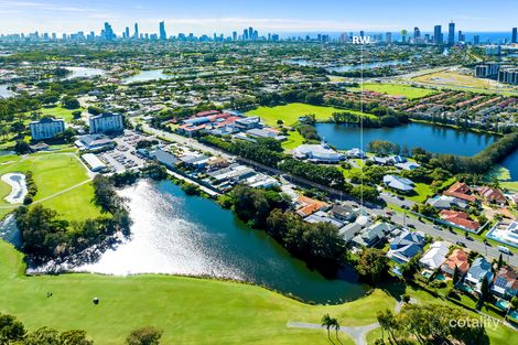 53 Fairway Dr, Clear Island Waters, QLD 4226