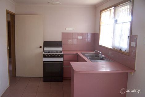 Property photo of 37 Tyntynder Drive Carrum Downs VIC 3201