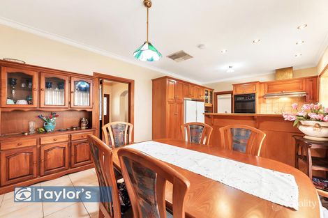 Property photo of 2 Kara Crescent Gulfview Heights SA 5096