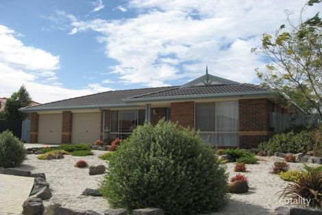 4 Mordaunt Dr, Hillside, VIC 3037