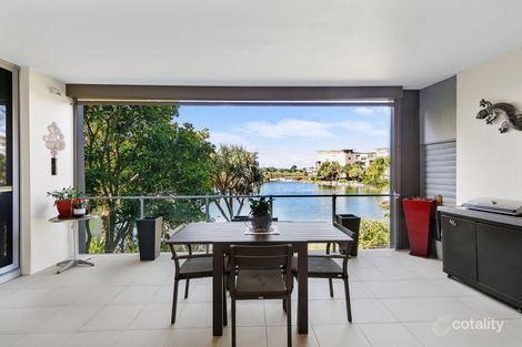 Property photo of 324/3 Pendraat Parade Hope Island QLD 4212