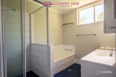 Property photo of 45 Abercrombie Street Guyra NSW 2365