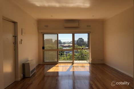 Property photo of 17/82 Campbell Road Hawthorn East VIC 3123
