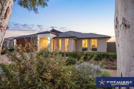 Property photo of 14 Kokoda Boulevard Byford WA 6122