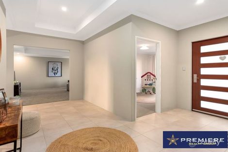 Property photo of 14 Kokoda Boulevard Byford WA 6122