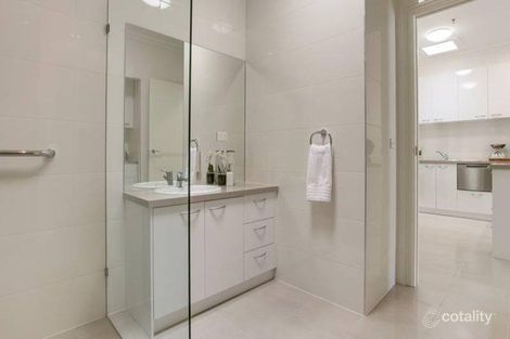 Property photo of 226/562-568 Bluff Road Hampton East VIC 3188